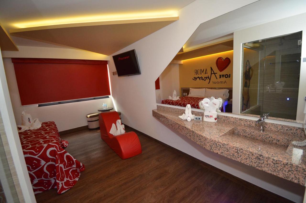 Hotel La Villa •Solo Adultos เม็กซิโกซิตี้ ภายนอก รูปภาพ