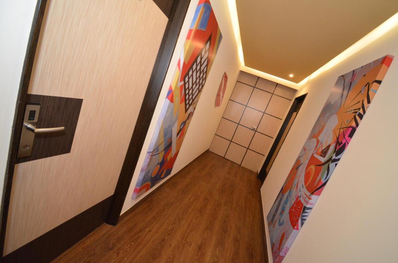 Hotel La Villa •Solo Adultos เม็กซิโกซิตี้ ภายนอก รูปภาพ